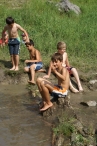 050_1279559799kl.jpg
